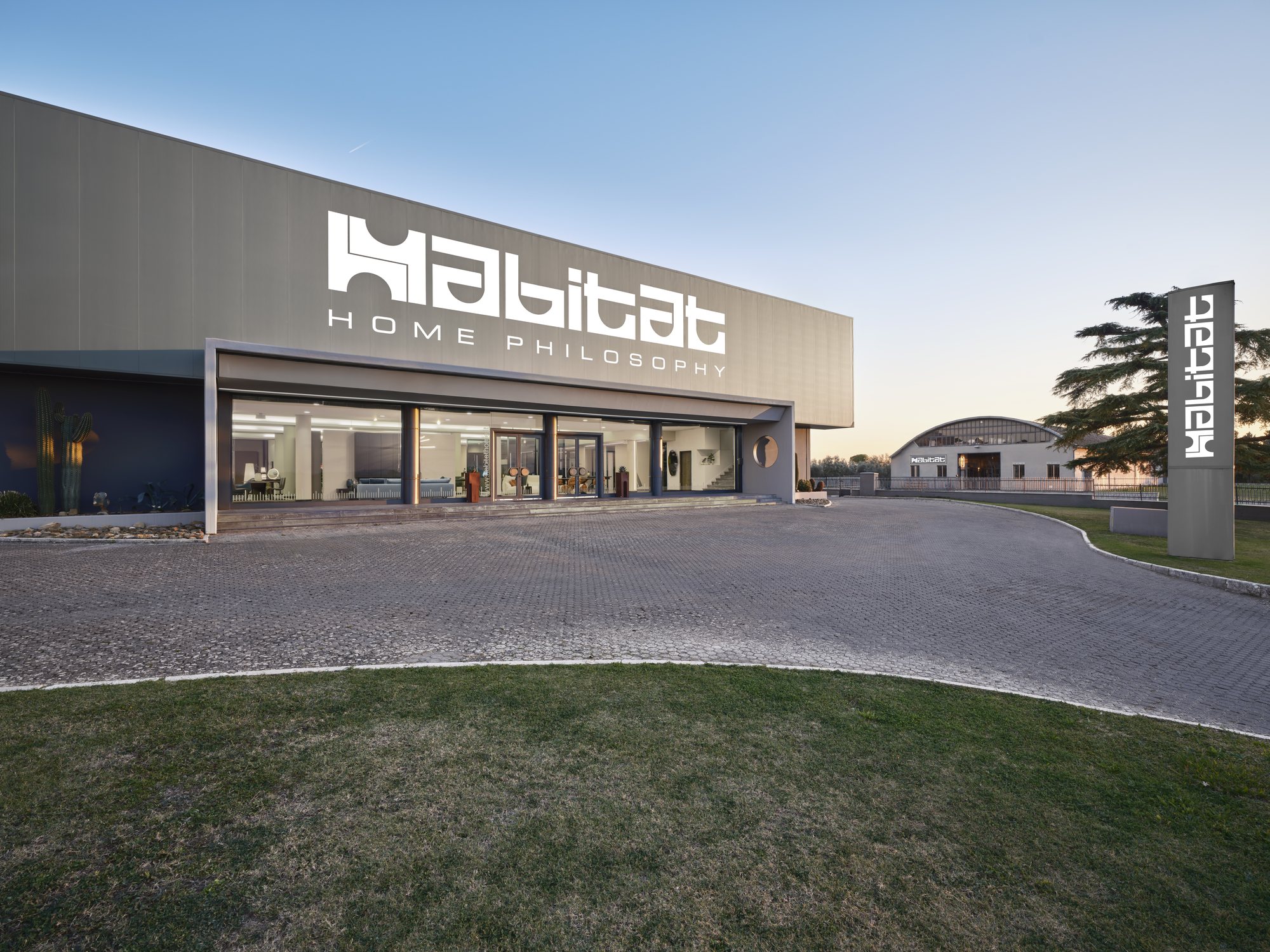 Showroom Habitat ad Asciano